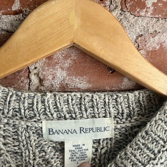 Banana Republic Unisex Cotton Linen Silk Crewneck Sweatshirt in Beige Cableknit - Picture 6 of 7